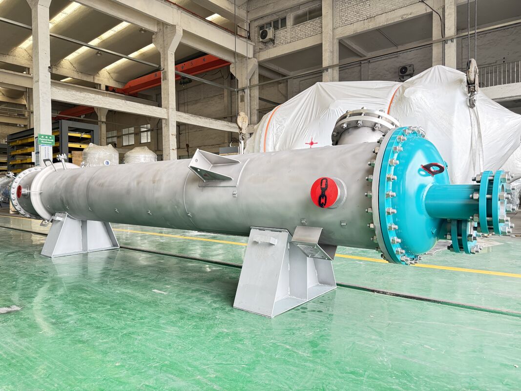 Pharmaceutical Industry Super Duplex Shell Tube Condenser For Fluoro Chemicals